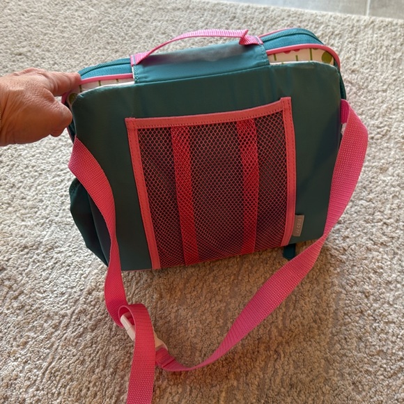 JJ Cole Summer Garden Feeding Station Portable Inflatable Booster Seat - Picture 5 of 8